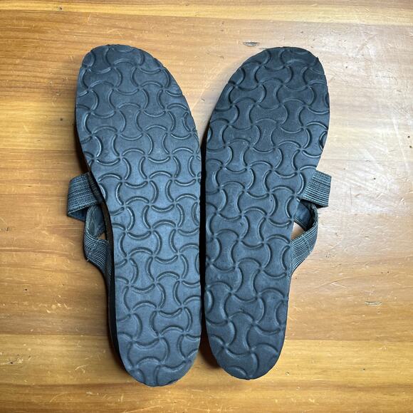 Naot Women's Naomi Gray Tan Black Slip On Criss Cross Wedge Sandal Size 41 - Picture 2 of 7